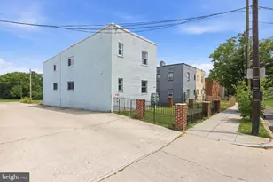 4230 6th St SE, Washington, DC 20032 - Photo 3