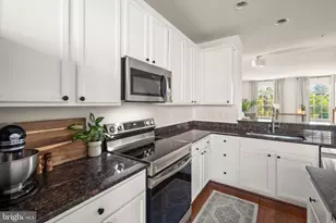 3801 Commodore Joshua Barney Dr NE, Washington, DC 20018 - Photo 13
