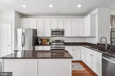 3801 Commodore Joshua Barney Drive NE, Washington, DC 20018 - Photo 15