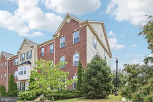 3801 Commodore Joshua Barney Dr NE, Washington, DC 20018 - Photo 3