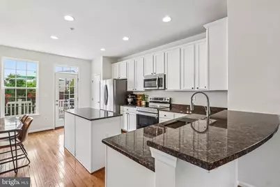 3801 Commodore Joshua Barney Drive NE, Washington, DC 20018 - Photo 13