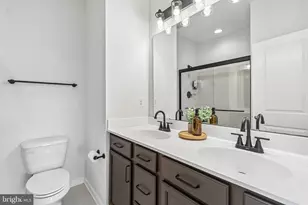 3801 Commodore Joshua Barney Dr NE, Washington, DC 20018 - Photo 25