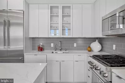 300 8th Street NE #PH502, Washington, DC 20002 - Photo 13