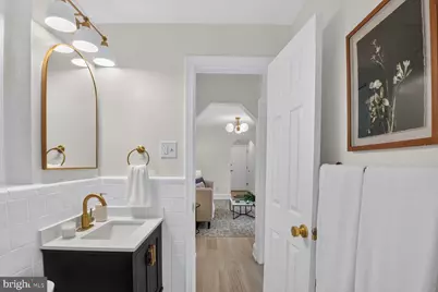 1363 K Street SE #102, Washington, DC 20003 - Photo 7