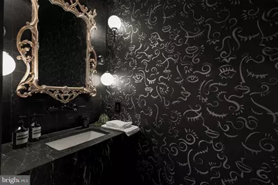 2534 11th Street NW #1, Washington, DC 20001 - Photo 25
