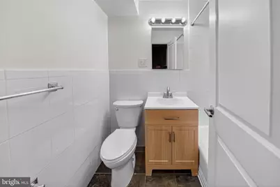 4840 Macarthur Boulevard NW #401, Washington, DC 20007 - Photo 13