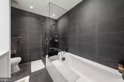 1177 22nd Street NW #7J, Washington, DC 20037 - Photo 13