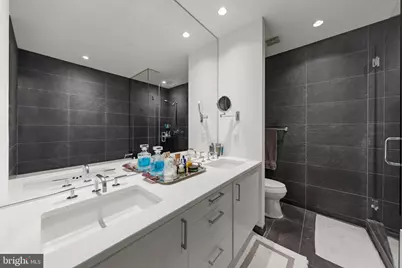 1177 22nd Street NW #7J, Washington, DC 20037 - Photo 13
