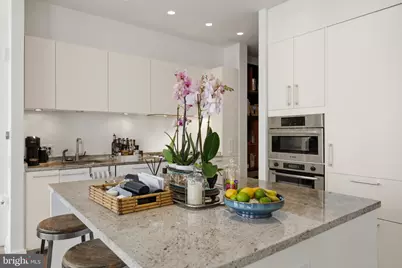 1177 22nd Street NW #7J, Washington, DC 20037 - Photo 9