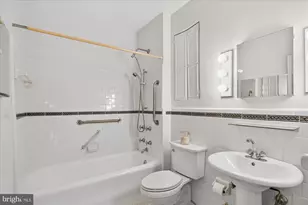 3900 Cathedral Ave NW, Washington, DC 20016 - Photo 29