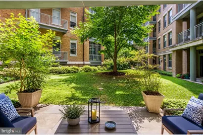 2425 L Street NW #211, Washington, DC 20037 - Photo 3