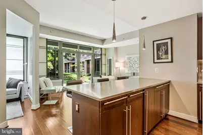 2425 L Street NW #211, Washington, DC 20037 - Photo 5