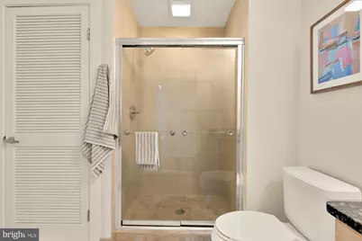 301 Massachusetts Avenue NW #1103, Washington, DC 20001 - Photo 25