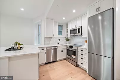 131 11th Street NE #B, Washington, DC 20002 - Photo 7