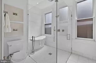 1321 T St NW, Washington, DC 20009 - Photo 19