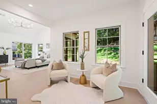 5631 MacArthur Blvd NW, Washington, DC 20016 - Photo 17