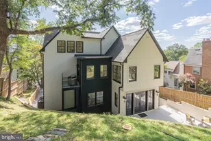 5631 MacArthur Blvd NW, Washington, DC 20016 - Photo 57
