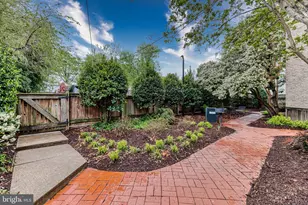 1363 K St SE, Washington, DC 20003 - Photo 23