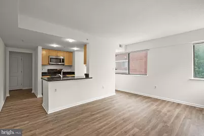 1225 13th Street NW #407, Washington, DC 20005 - Photo 1