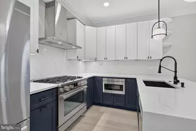 724 Varnum Street NW #1, Washington, DC 20011 - Photo 7