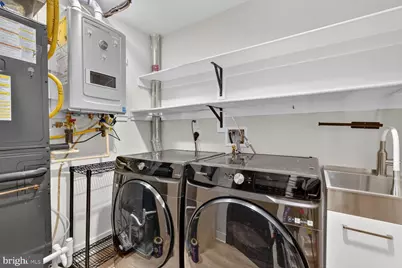 724 Varnum Street NW #1, Washington, DC 20011 - Photo 15