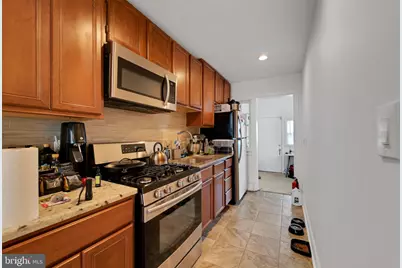 19 Hamilton Street NE, Washington, DC 20011 - Photo 27