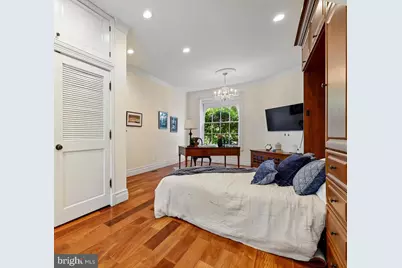 126 E Street SE, Washington, DC 20003 - Photo 25