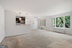 2400 41st St NW, Washington, DC 20007 - Photo 3