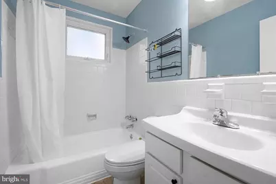 2400 41st Street NW #312, Washington, DC 20007 - Photo 11