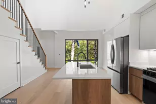 2504 41st St NW, Washington, DC 20007 - Photo 7