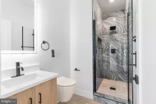2504 41st St NW, Washington, DC 20007 - Photo 17