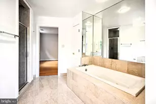 5330 Connecticut Ave NW, Washington, DC 20015 - Photo 23