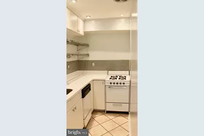 46 G Street SW #B, Washington, DC 20024 - Photo 5