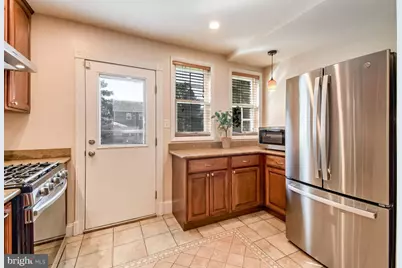 8112 Eastern Avenue NW, Washington, DC 20012 - Photo 11
