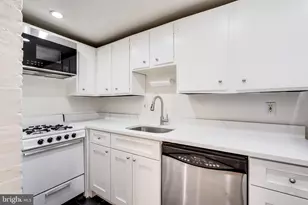 813 Maryland Ave NE, Washington, DC 20002 - Photo 5