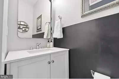 1216 I Street NE #B, Washington, DC 20002 - Photo 11