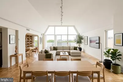 700 7th Street SW #827, Washington, DC 20024 - Photo 35