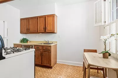 4491 NW Macarthur Boulevard NW #102, Washington, DC 20007 - Photo 9