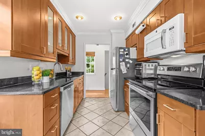 3930 Langley Court NW #B638, Washington, DC 20016 - Photo 9