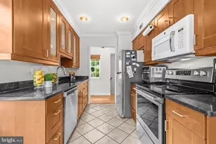 3930 Langley Ct NW, Washington, DC 20016 - Photo 9