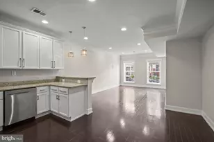 3223 Warder St NW, Washington, DC 20010 - Photo 7