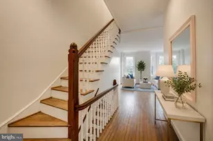 2209 Washington Cir NW, Washington, DC 20037 - Photo 13