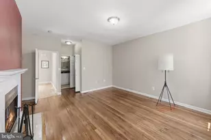 11 R St NW, Washington, DC 20001 - Photo 17