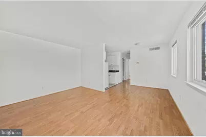 630 11th Street NE #203, Washington, DC 20002 - Photo 13