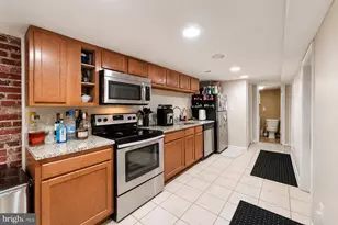 1126 I St NE, Washington, DC 20002 - Photo 35