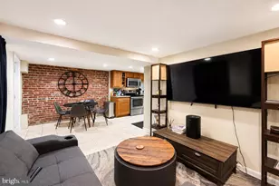 1126 I St NE, Washington, DC 20002 - Photo 41