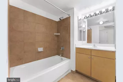 616 E E Street NW #407, Washington, DC 20004 - Photo 13