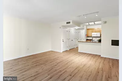 616 E E Street NW #407, Washington, DC 20004 - Photo 11