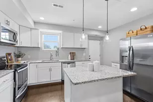 1705 D St SE, Washington, DC 20003 - Photo 15