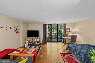 2201 L St NW, Washington, DC 20037 - Photo 11